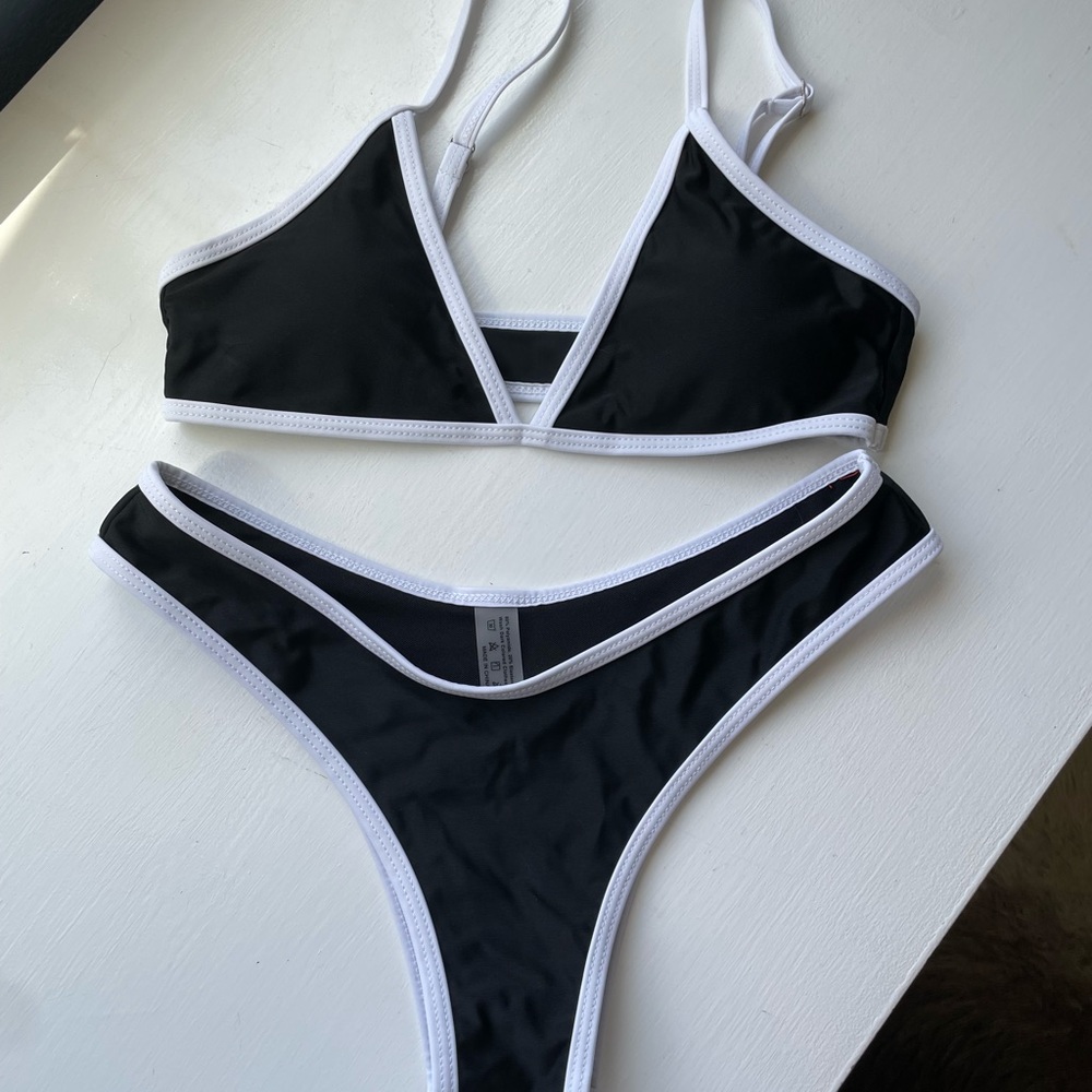 triangle bikini set - Picture 4 of 4